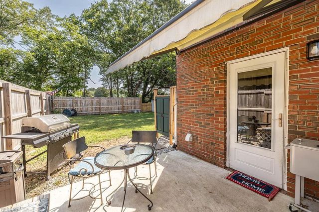 3940 Starboard RD, Chesapeake, VA 23321
