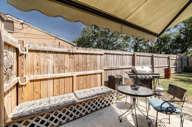 3940 Starboard RD, Chesapeake, VA 23321