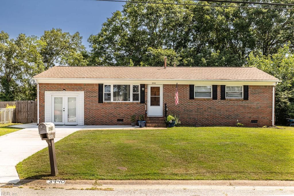 3940 Starboard RD, Chesapeake, VA 23321