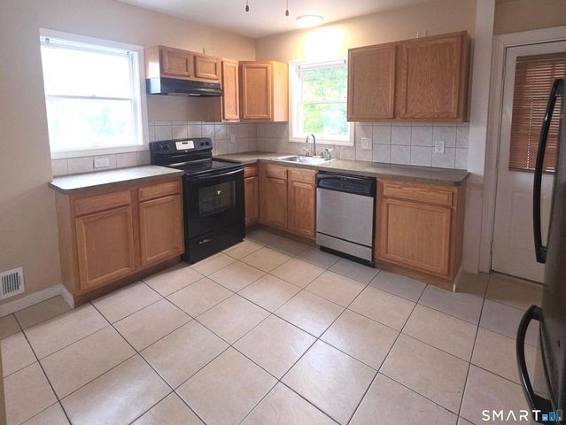 153 Tudor Street 2, Waterbury, CT 06704