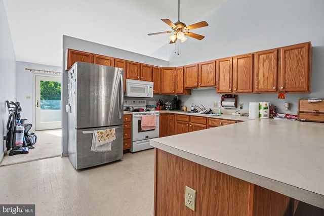 1208 PROGRESS ROAD, Chambersburg, PA 17201