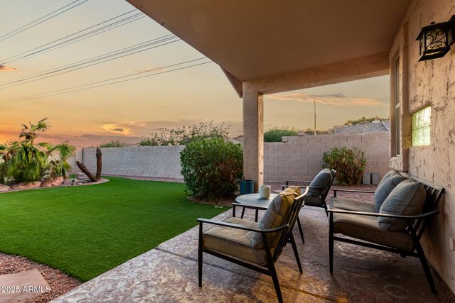 2403 E MOUNTAIN VISTA Drive, Phoenix, AZ 85048