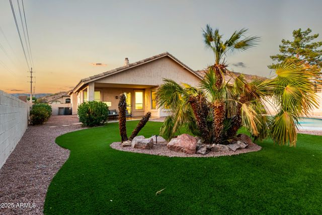 2403 E MOUNTAIN VISTA Drive, Phoenix, AZ 85048