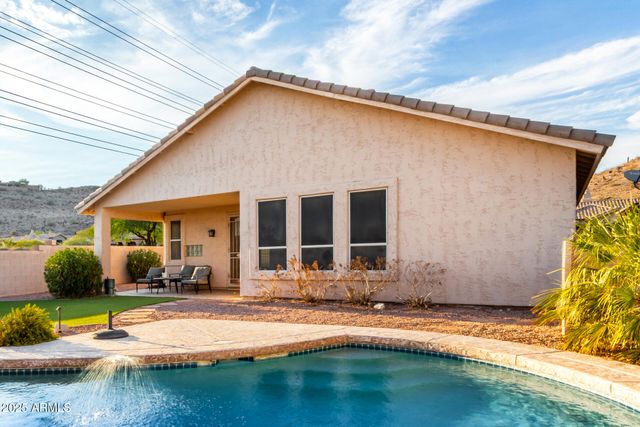 2403 E MOUNTAIN VISTA Drive, Phoenix, AZ 85048