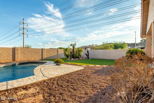 2403 E MOUNTAIN VISTA Drive, Phoenix, AZ 85048