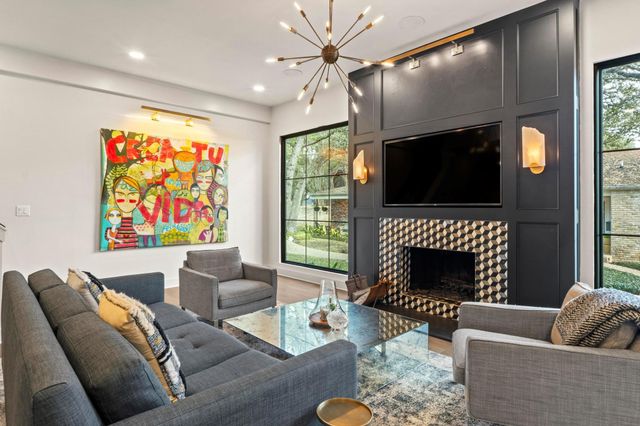 3952 Far West BLVD, Austin, TX 78731