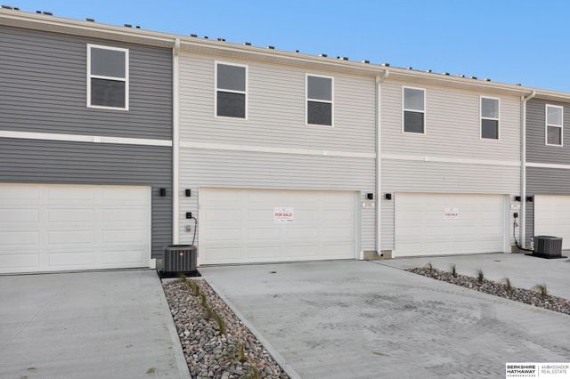 4703 E 21st Avenue, Fremont, NE 68025