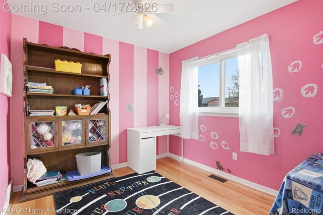 6350 Glastonbury Street, Westland, MI 48185