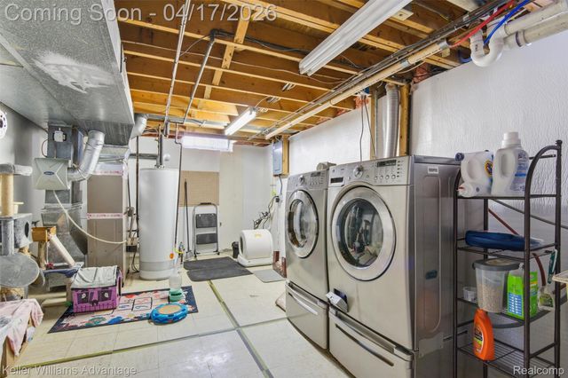 6350 Glastonbury Street, Westland, MI 48185