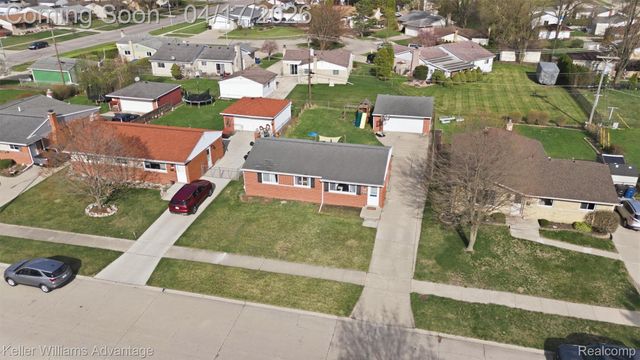 6350 Glastonbury Street, Westland, MI 48185