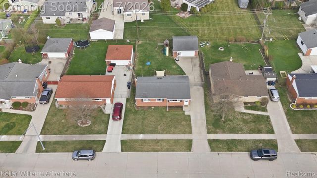 6350 Glastonbury Street, Westland, MI 48185