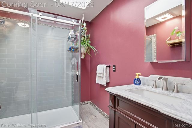 6350 Glastonbury Street, Westland, MI 48185