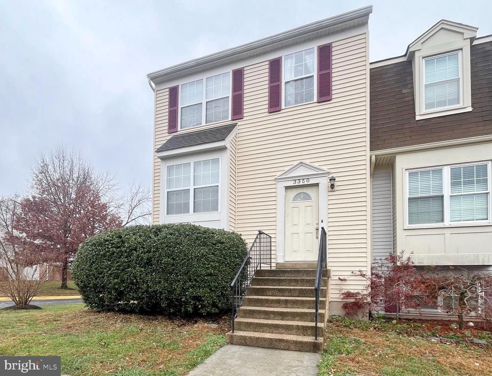 3350 OAKSHADE CT, Fairfax, VA 22033