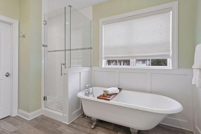 3017 Brooks Lane, Minnetonka Beach, MN 55391