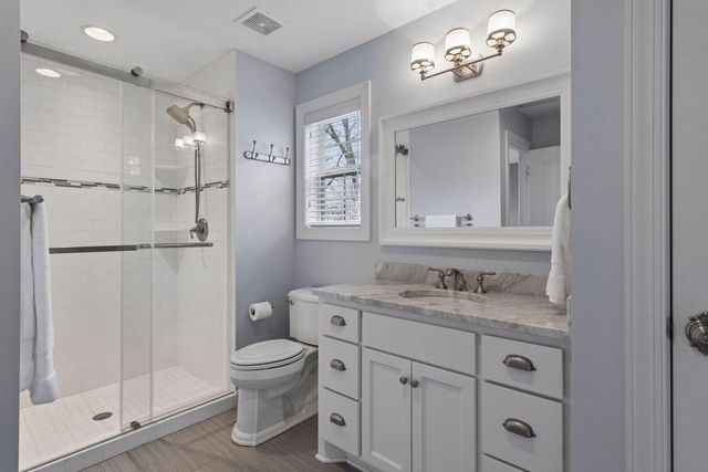 3017 Brooks Lane, Minnetonka Beach, MN 55391