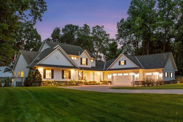 3017 Brooks Lane, Minnetonka Beach, MN 55391