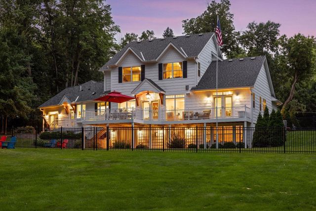 3017 Brooks Lane, Minnetonka Beach, MN 55391