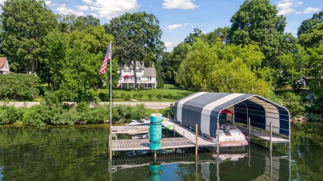 3017 Brooks Lane, Minnetonka Beach, MN 55391