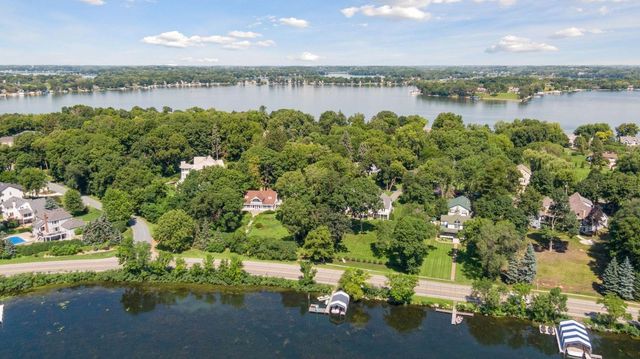 3017 Brooks Lane, Minnetonka Beach, MN 55391