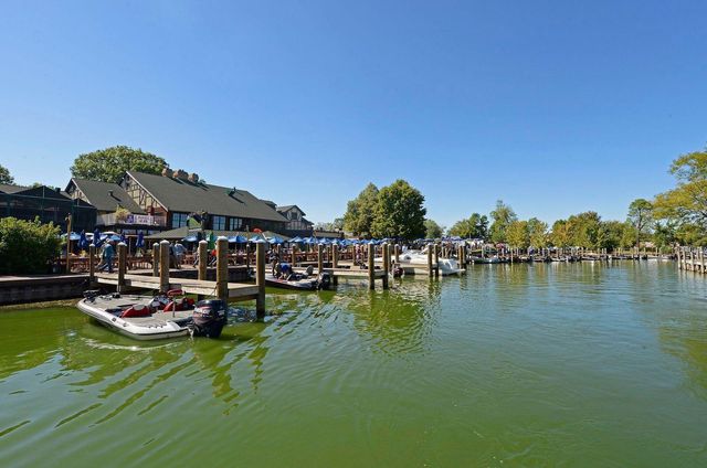 3017 Brooks Lane, Minnetonka Beach, MN 55391