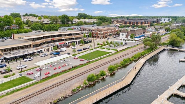 3017 Brooks Lane, Minnetonka Beach, MN 55391