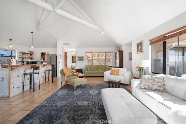 9750 Random Canyon Way, Creston, CA 93432