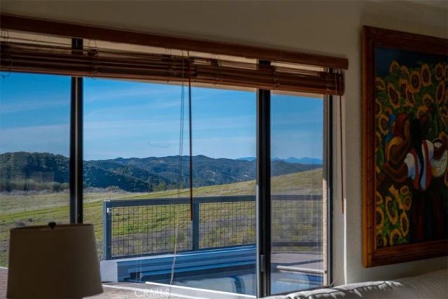 9750 Random Canyon Way, Creston, CA 93432