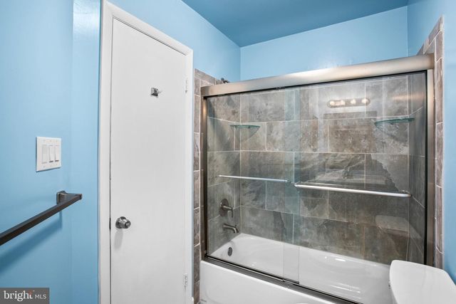 8113 WOODED GLEN CT, Ellicott City, MD 21043