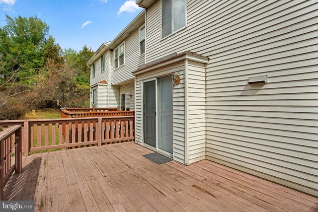 8113 WOODED GLEN CT, Ellicott City, MD 21043