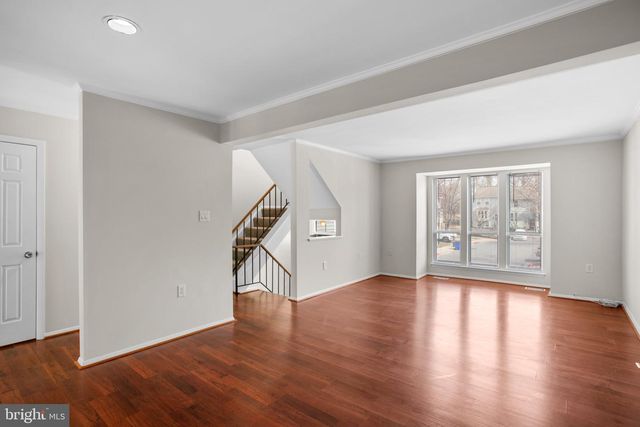8113 WOODED GLEN CT, Ellicott City, MD 21043