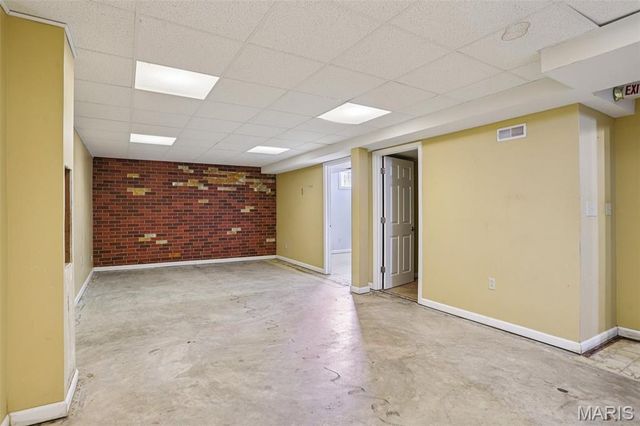 3219 Milissa Lane, St Louis, MO 63125