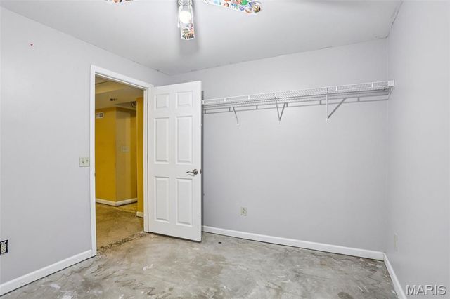 3219 Milissa Lane, St Louis, MO 63125