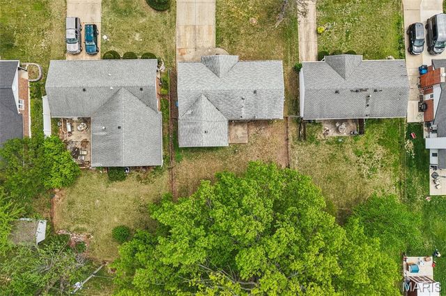 3219 Milissa Lane, St Louis, MO 63125