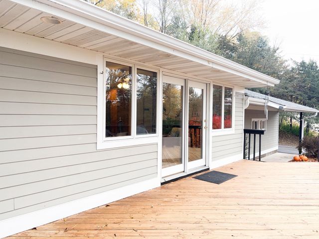 16303 Division Street, Lakeland, MN 55043