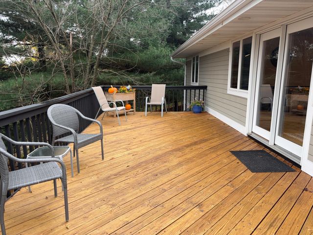 16303 Division Street, Lakeland, MN 55043