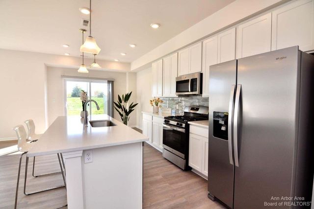 1104 Salt Springs Drive, Saline, MI 48176