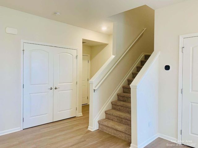 1104 Salt Springs Drive, Saline, MI 48176