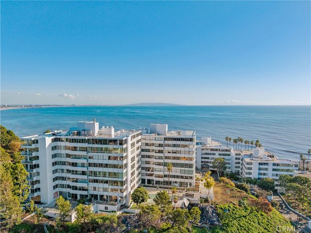 17350 W Sunset 202, Pacific Palisades, CA 90272