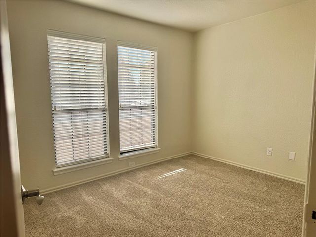 1913 Lois Lynn Lane, Edmond, OK 73003