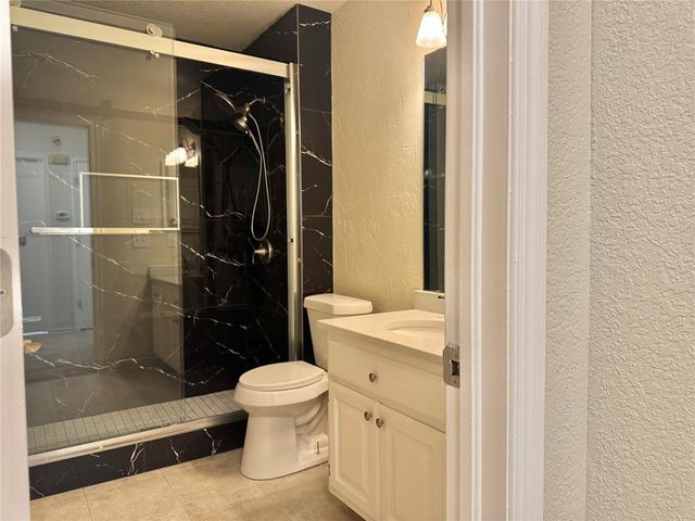 1913 Lois Lynn Lane, Edmond, OK 73003