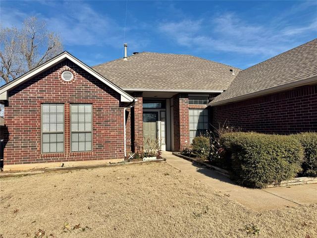 1913 Lois Lynn Lane, Edmond, OK 73003