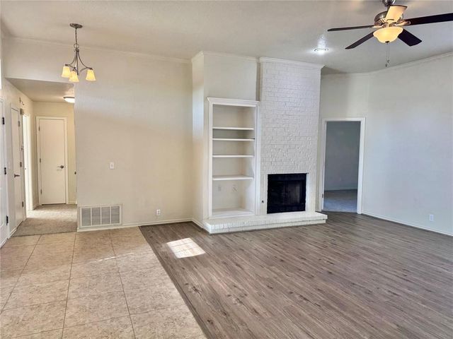 1913 Lois Lynn Lane, Edmond, OK 73003