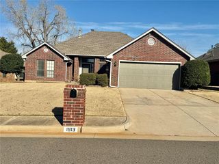 1913 Lois Lynn Lane, Edmond, OK 73003
