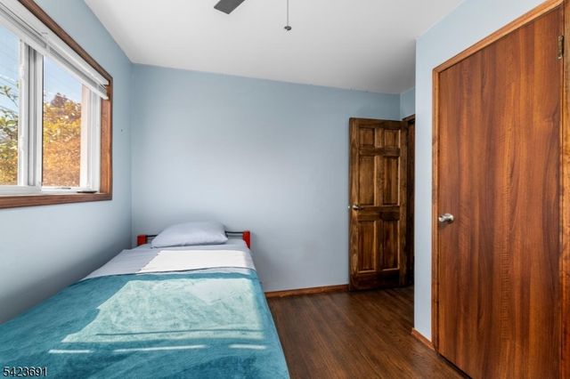 12 Mary Ann Rd, Jefferson Twp., NJ 07438