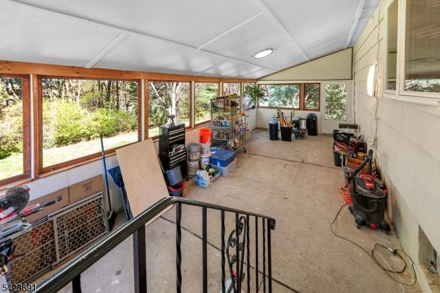 12 Mary Ann Rd, Jefferson Twp., NJ 07438