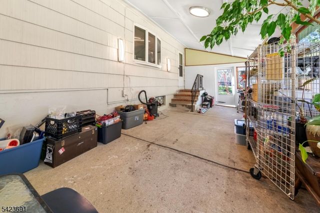 12 Mary Ann Rd, Jefferson Twp., NJ 07438