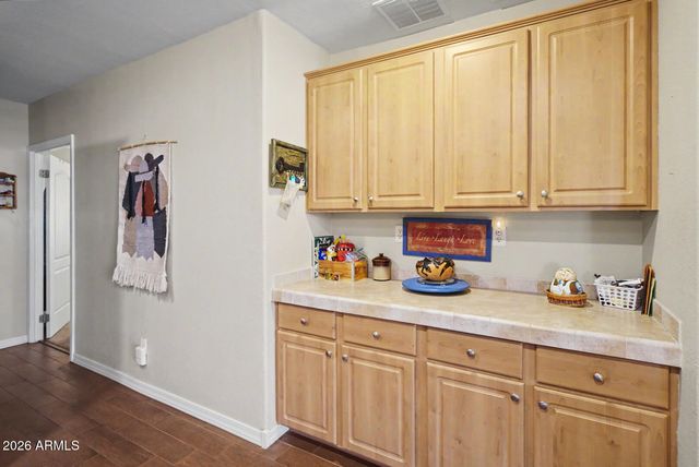 201 S GREENFIELD Road 314, Mesa, AZ 85206