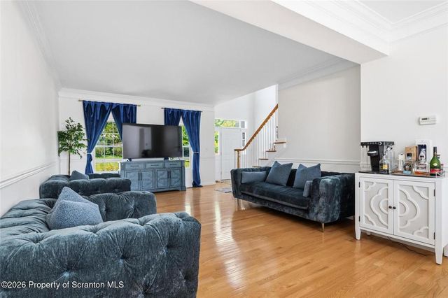 562 Country Club Road, Easton, PA 18045