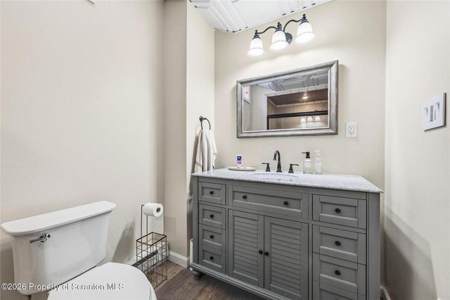 562 Country Club Road, Easton, PA 18045