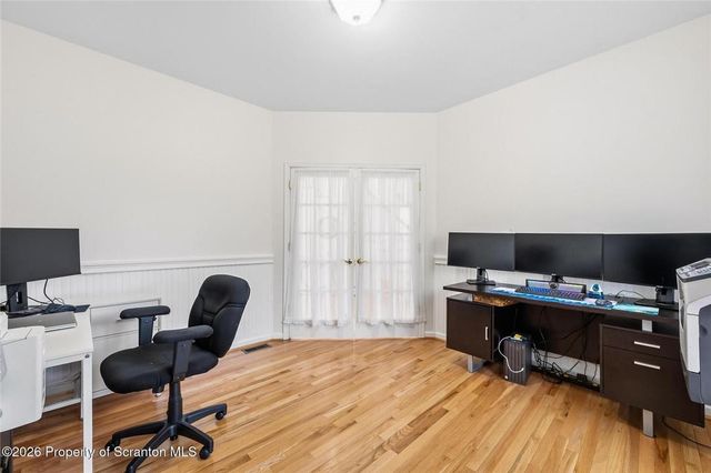 562 Country Club Road, Easton, PA 18045